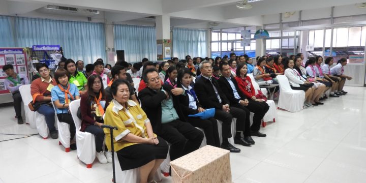 คณะผู้บริหาร คุณครูและนักเรียน จากสำนักเทศบาลนนทบุรีจำนวน 150 คน มาเยี่ยมชมโรงเรียน